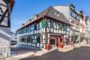 Hervorragend renoviertes Geschäftshaus in bester Innenstadtlage - die Seitenansicht