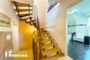 Rheinblick! 4-Zimmer-Maisonette mit 2 Balkonen - die Treppe zum Dachstudio